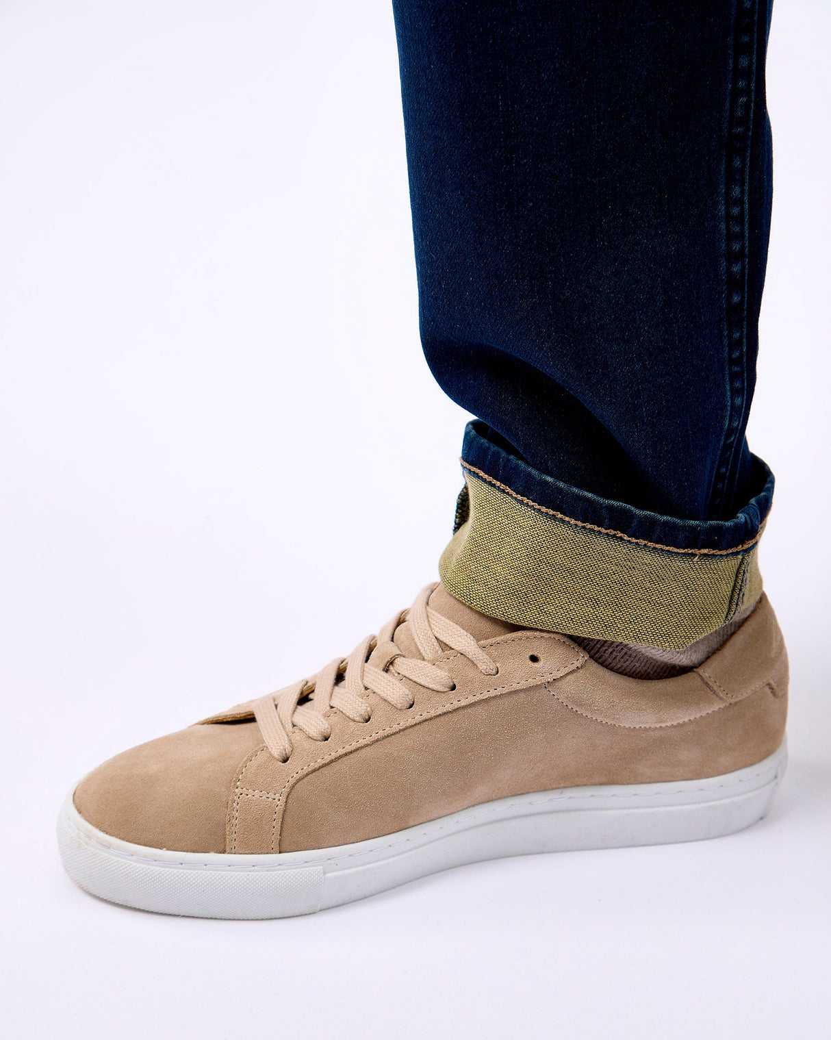 Light Sand Theodor Suede Trainers