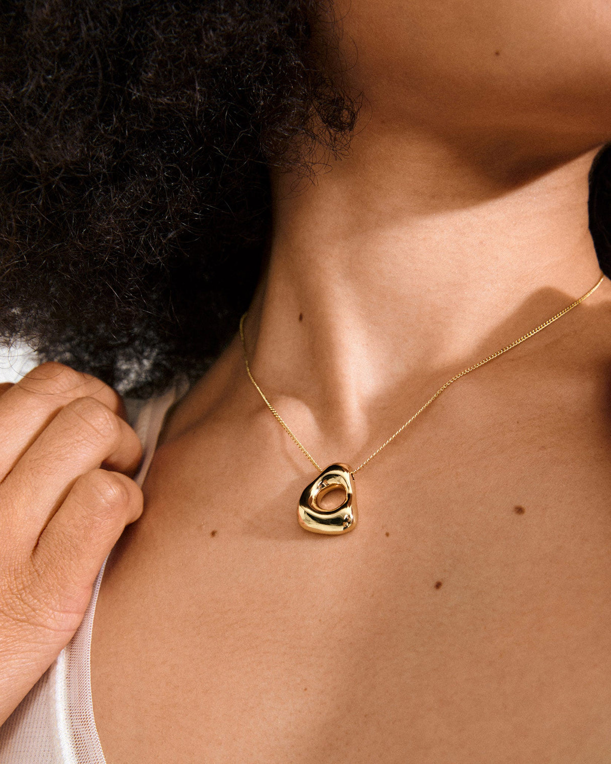 Gold Free Pendant Necklace