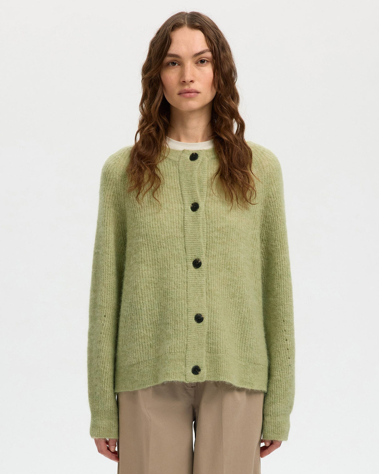 Lint-Lulu-Alpaca-Blend-Knit-Short-Cardigan