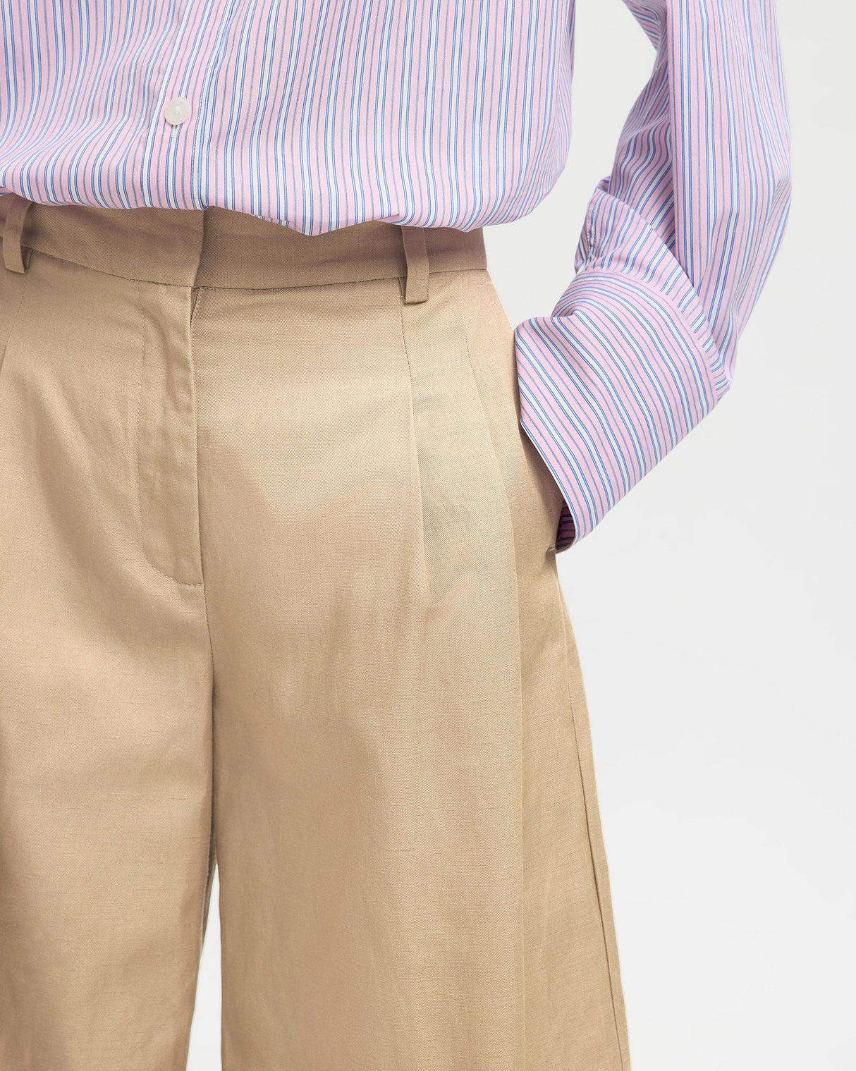 Weathered Teak Amour Wide Bermuda Shorts