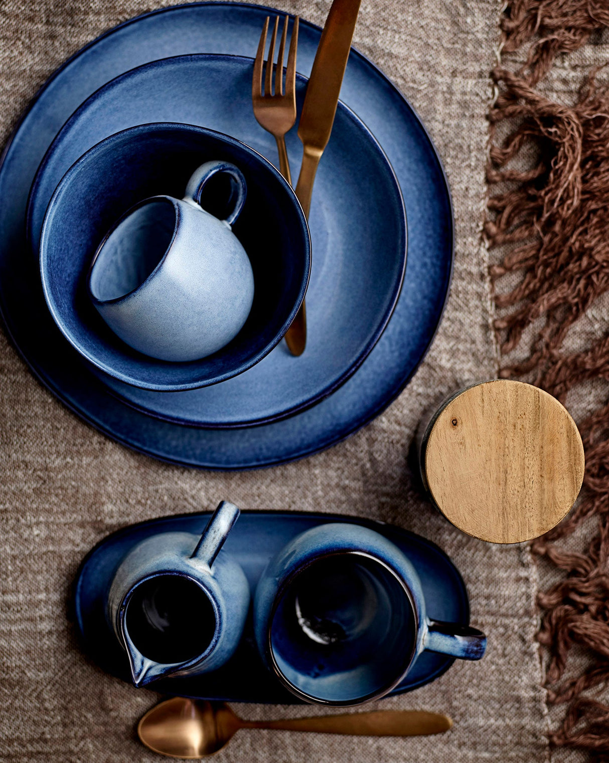 Blue-Sandrine-Stoneware-Cup