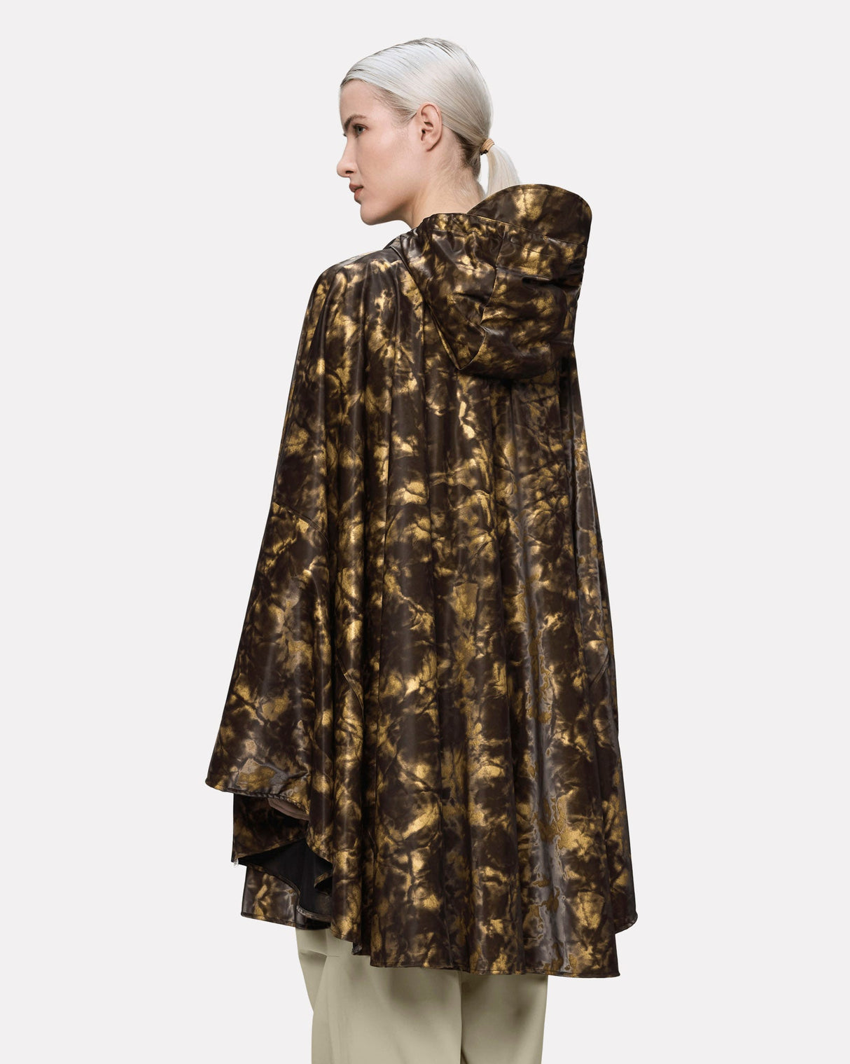 Muddy-W3-Cape