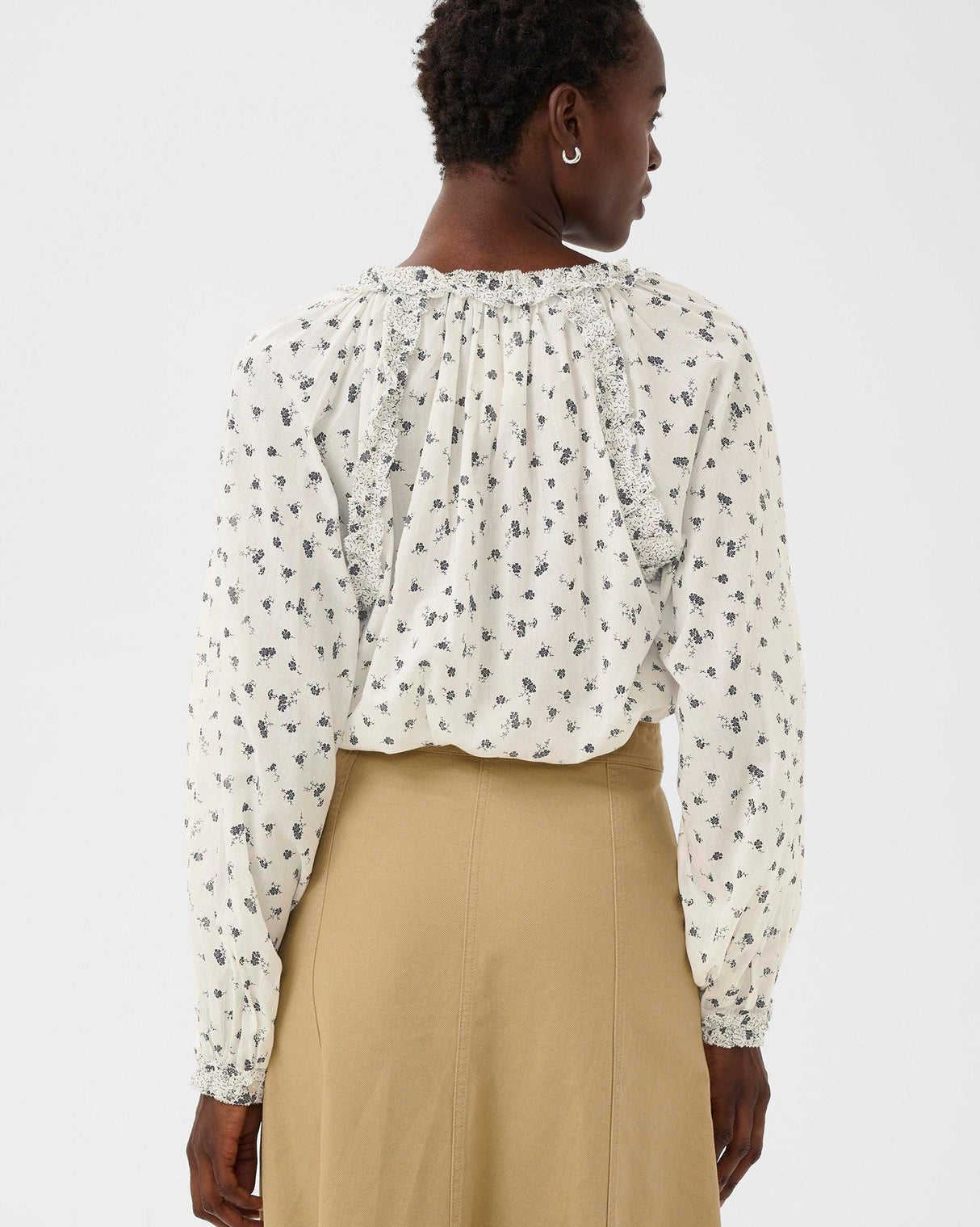 Whispering-White-Floral-Zadie-Blouse