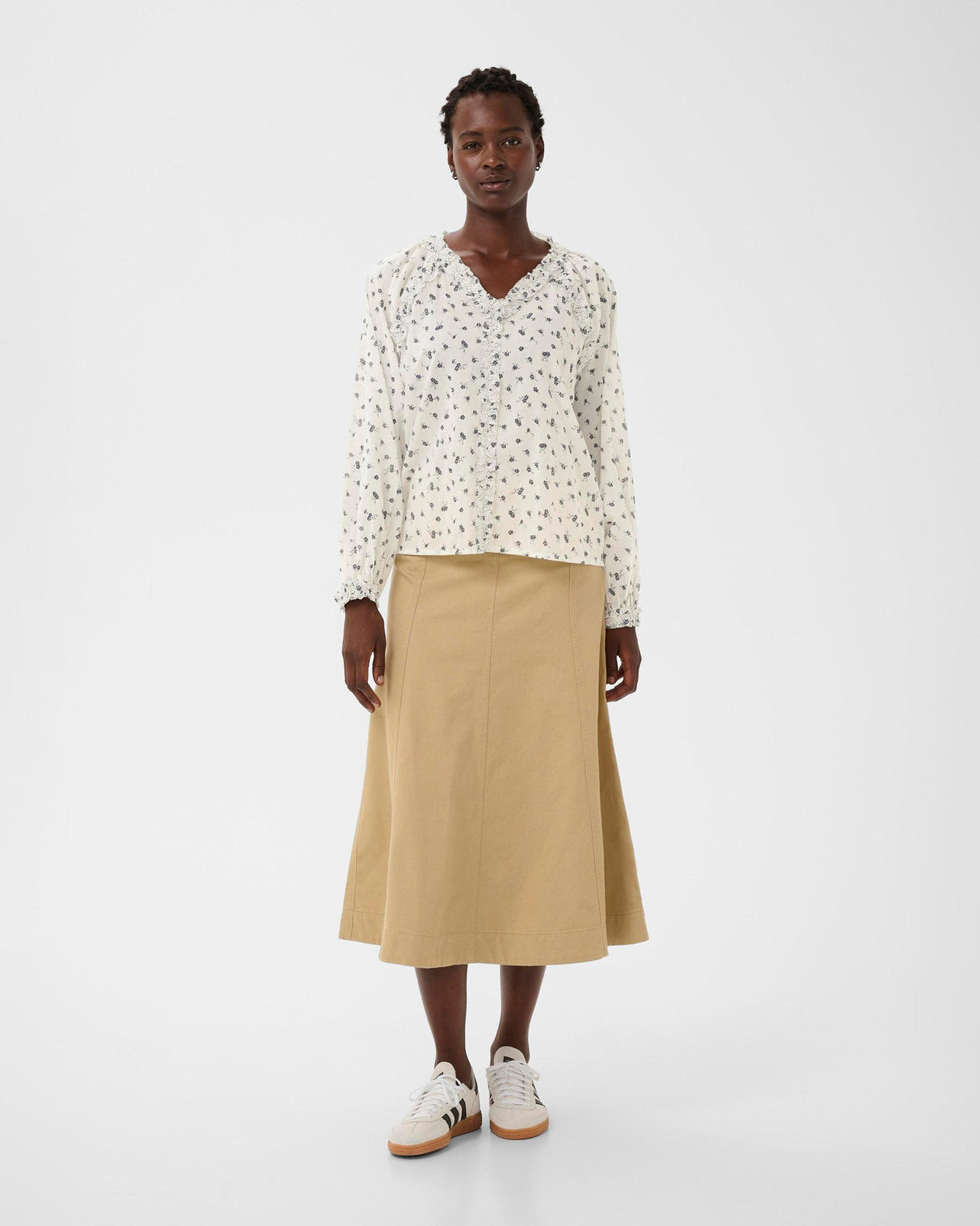 Whispering White Floral Zadie Blouse