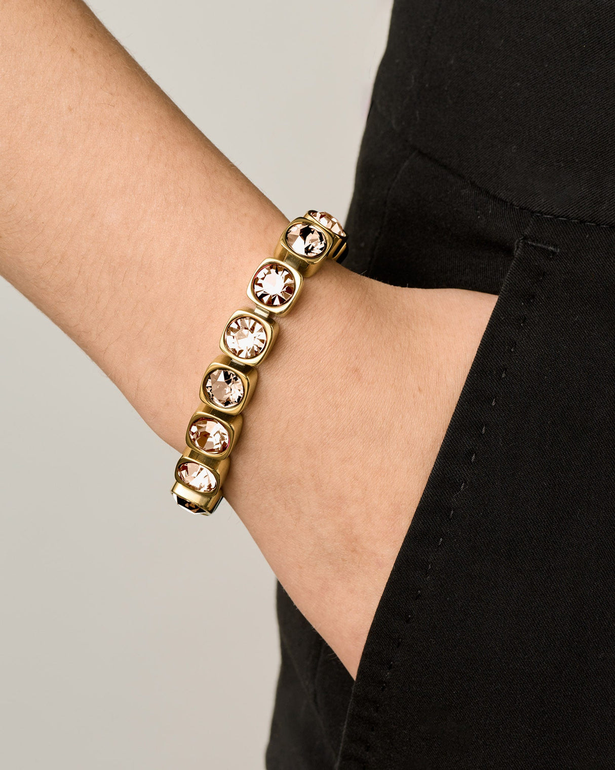 Golden-Crystal-Conian-Bracelet