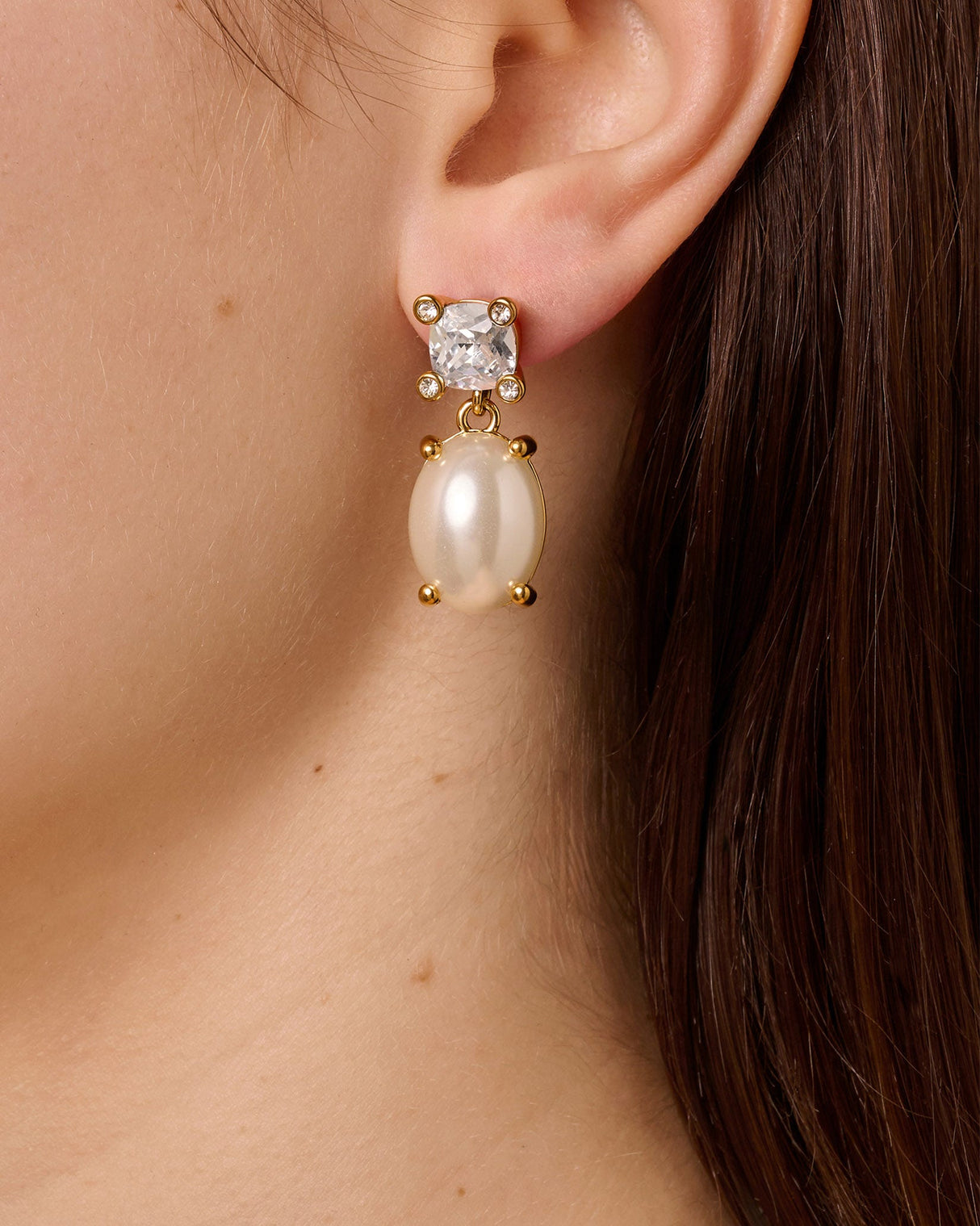 White-Pearl-&-Crystal-Antonia-Pendant-Earrings