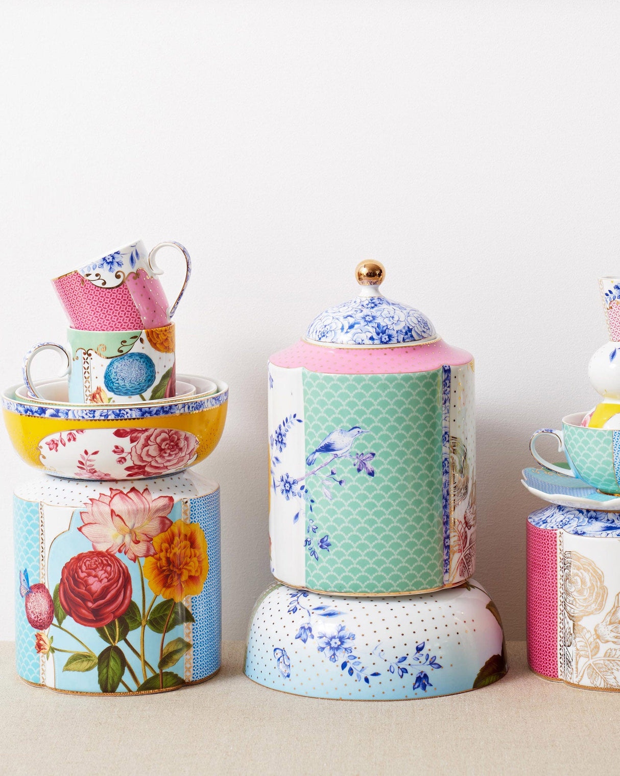 Royal Multi Pink 260ml Jug