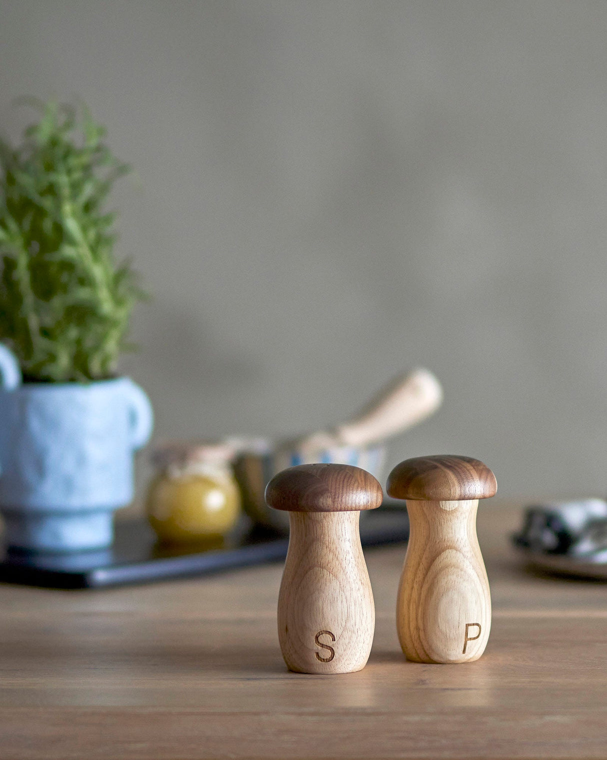 Rubberwood & Walnut Mushroom Salt & Pepper Shaker Set