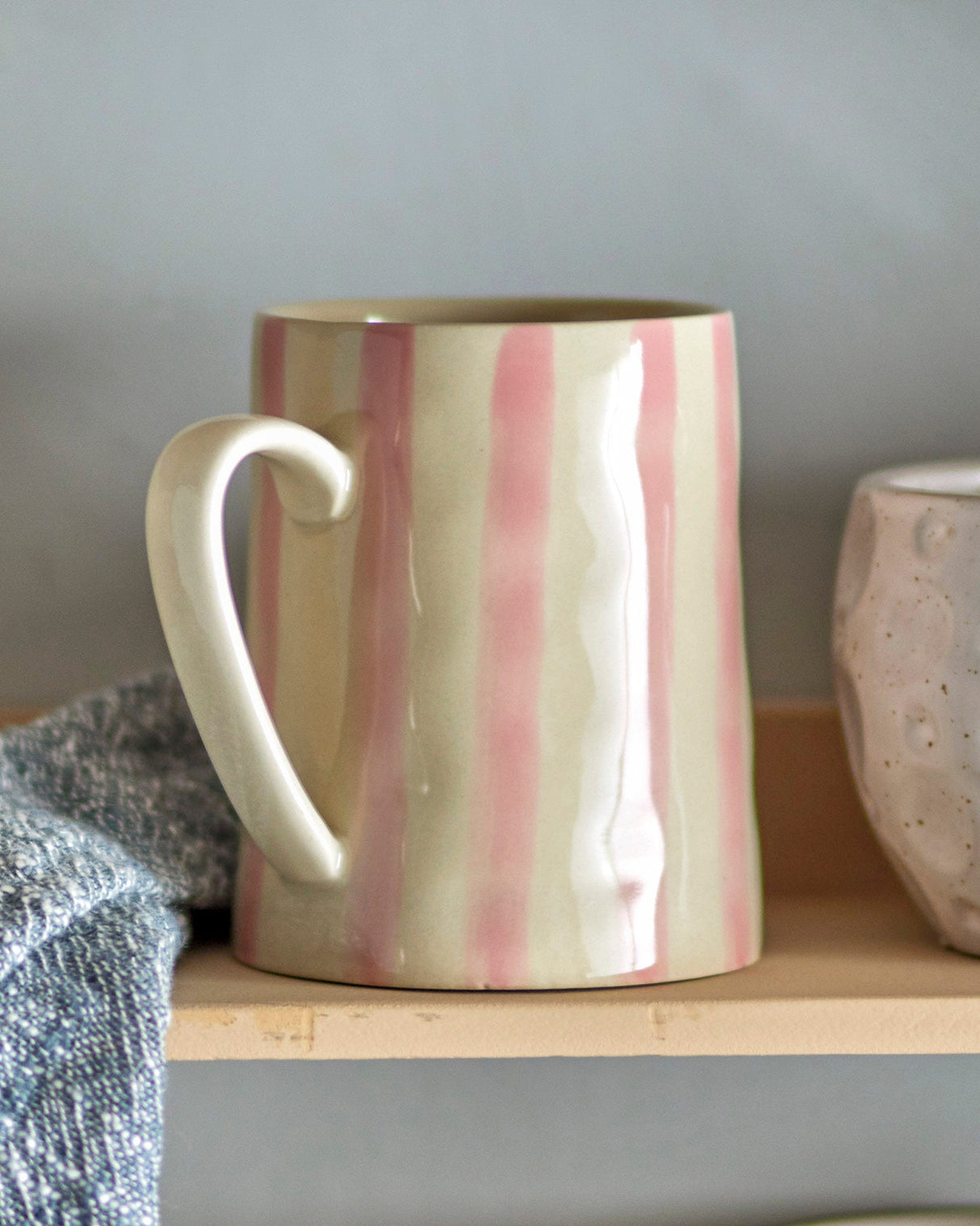 Rose-Begonia-Stoneware-Mug