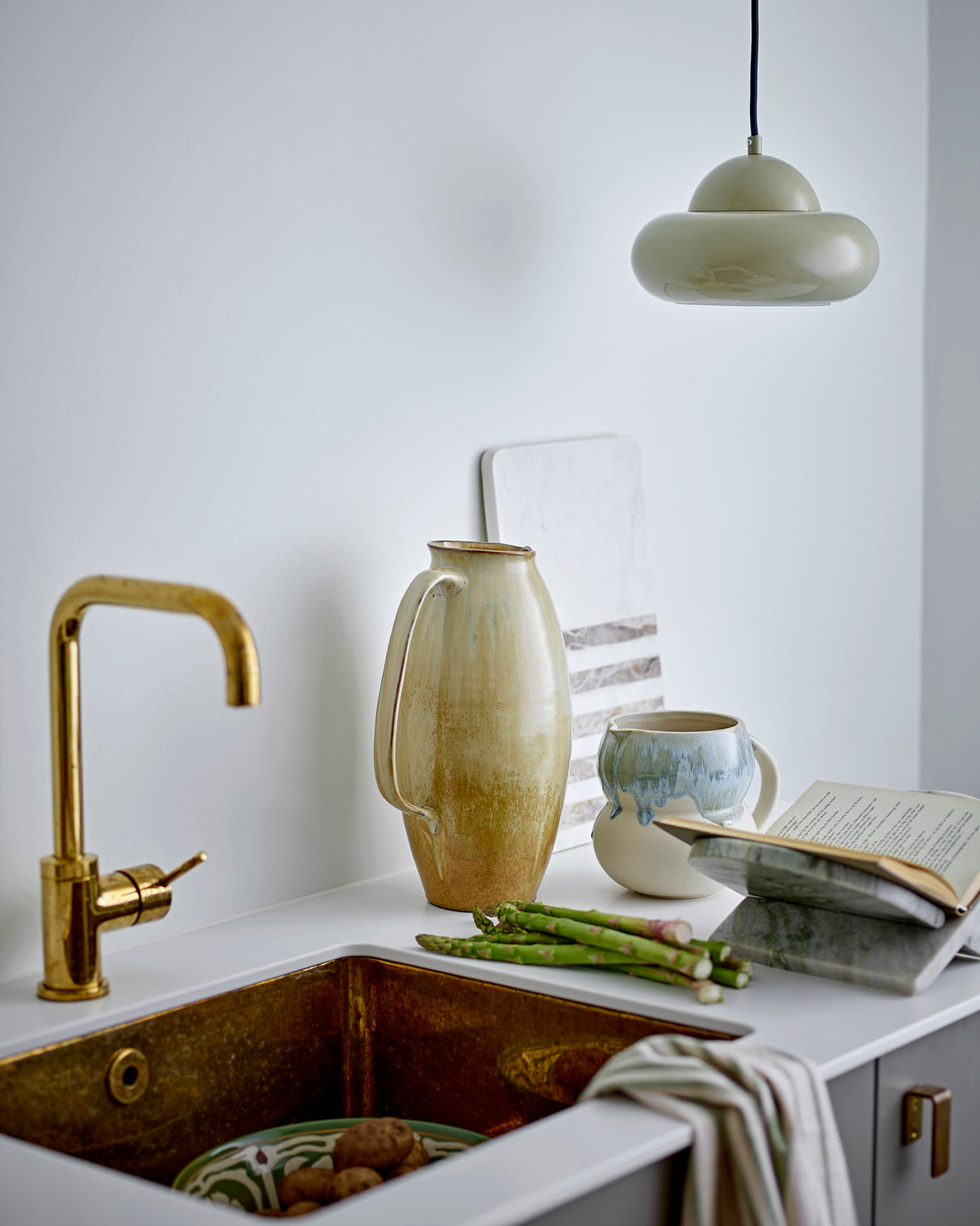 Yellow Saskia Stoneware Jug