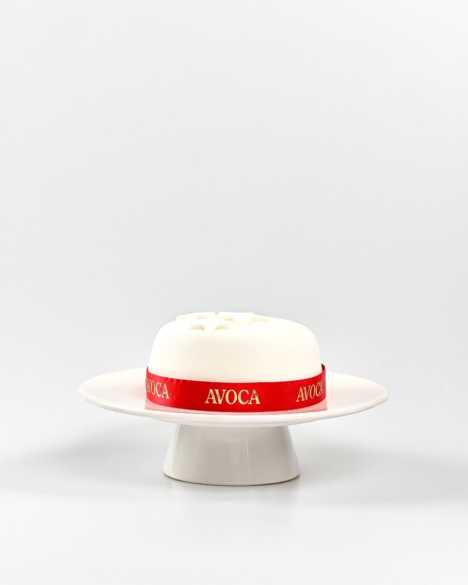 Avoca Iced Round Christmas Cake