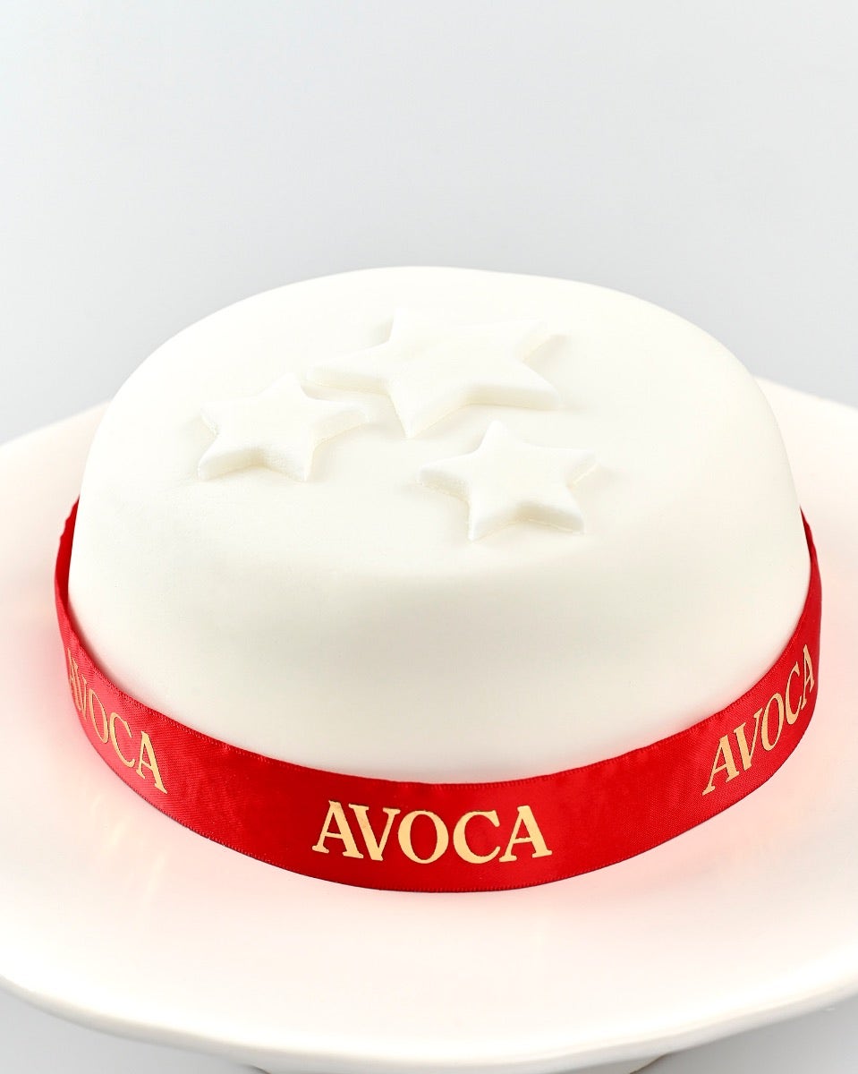 Avoca Iced Round Christmas Cake
