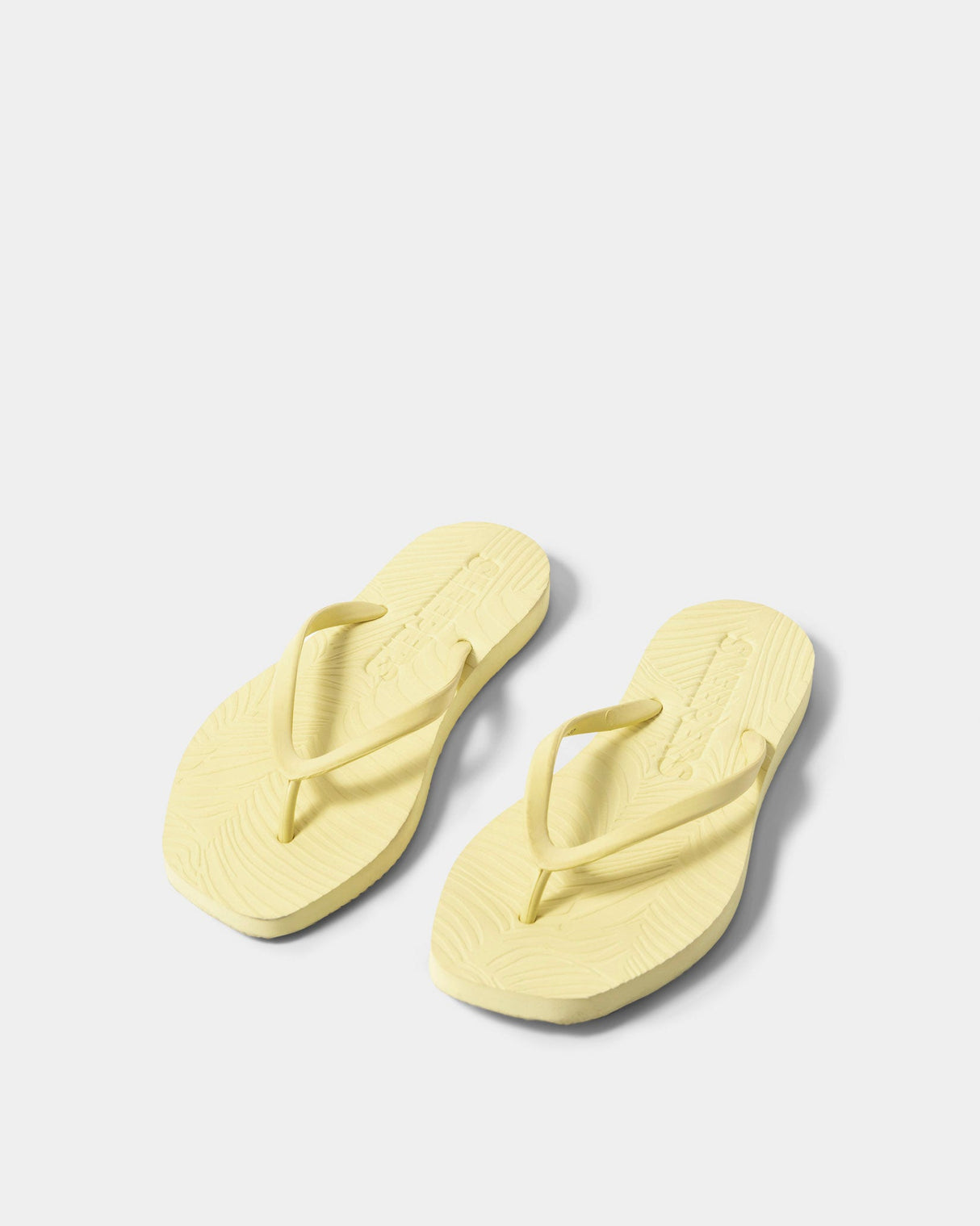 Mellow-Yellow-Sleeprs-Flip-Flops
