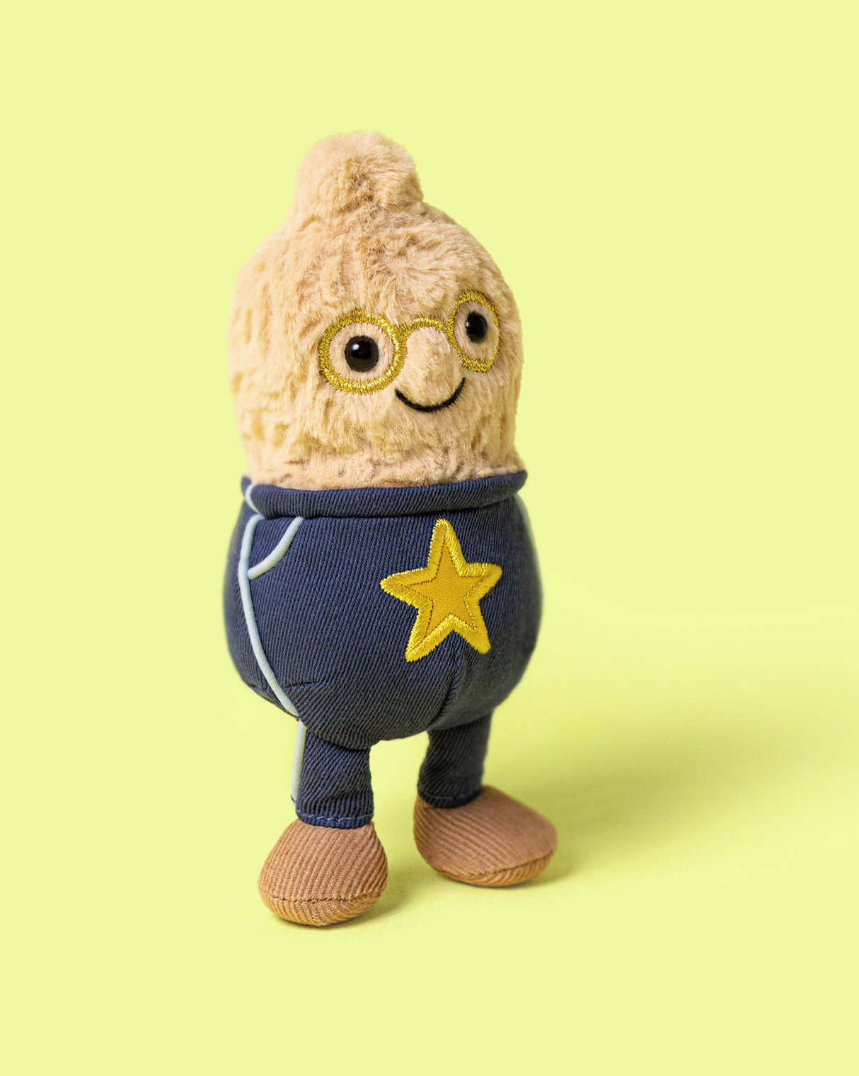 Amuseables Star Student Peanut