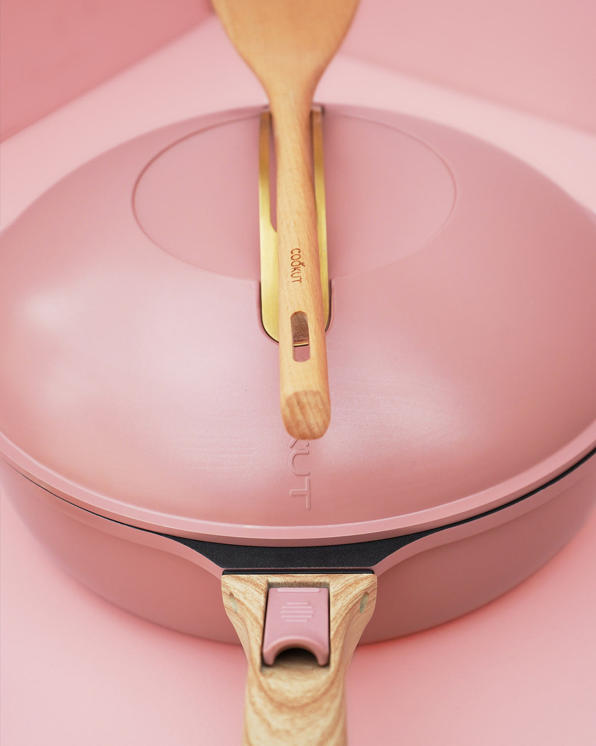 Peony 28cm Lidded Non-Stick 8-in-1 Pan with Accessories