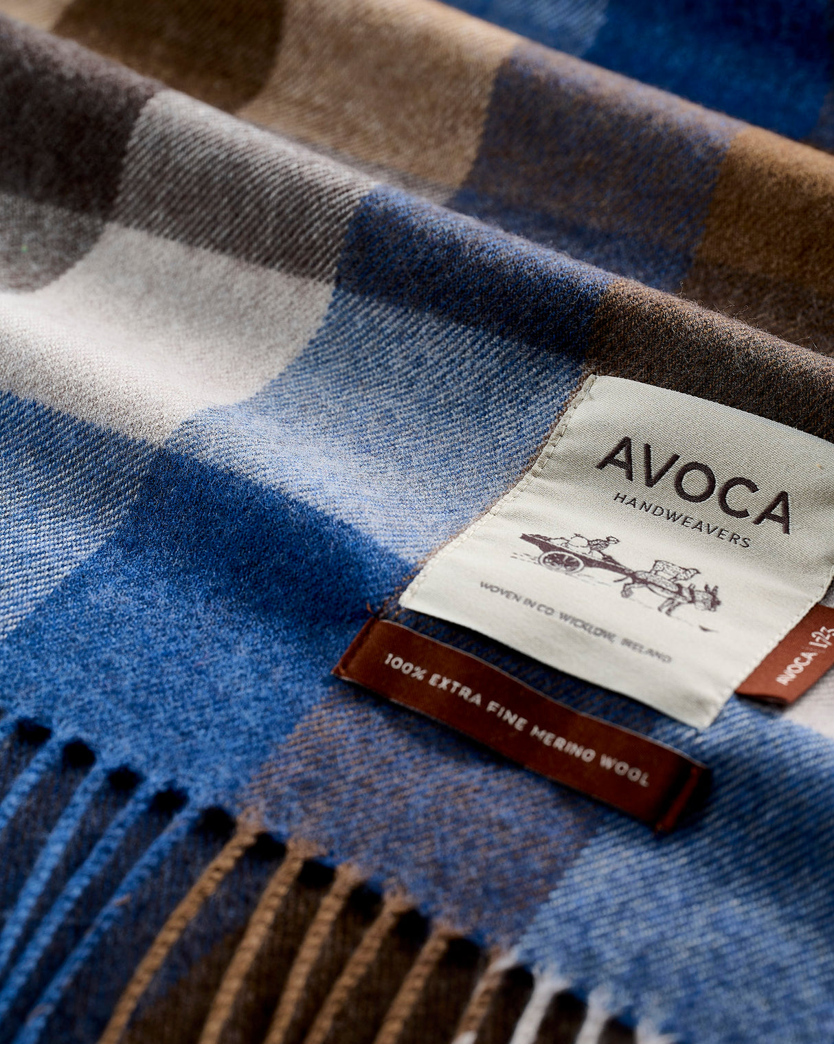 WR81 Wide Merino Scarf