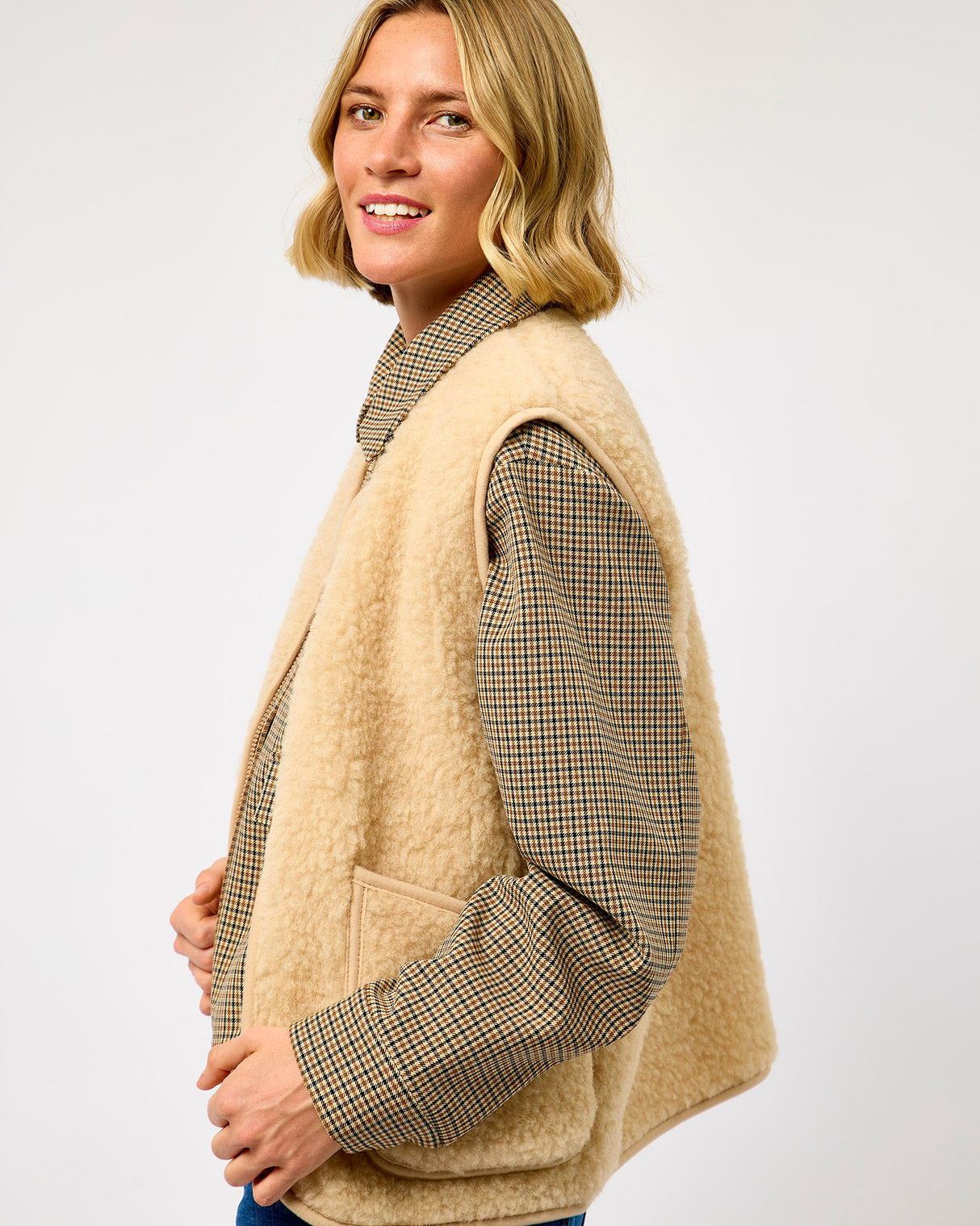 Beige Textured Sheep Wool Pepitko Vest