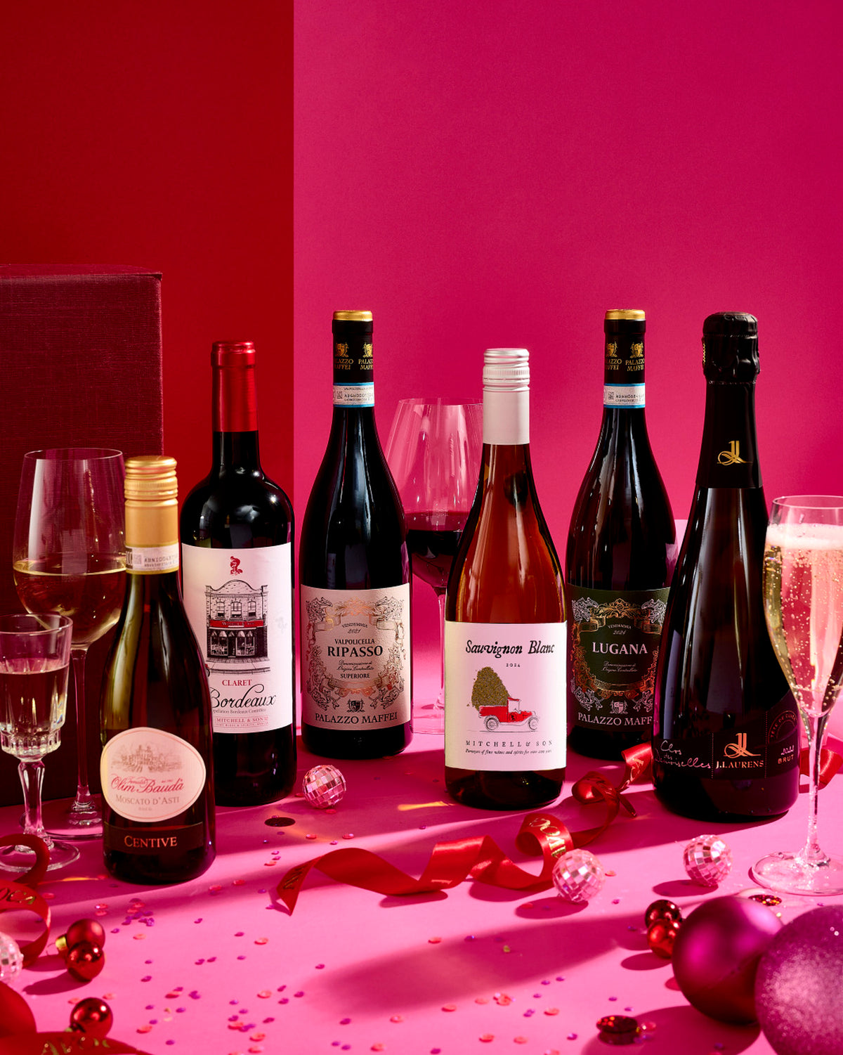 Avoca Festive 6 Bottle Selection Wine Hamper