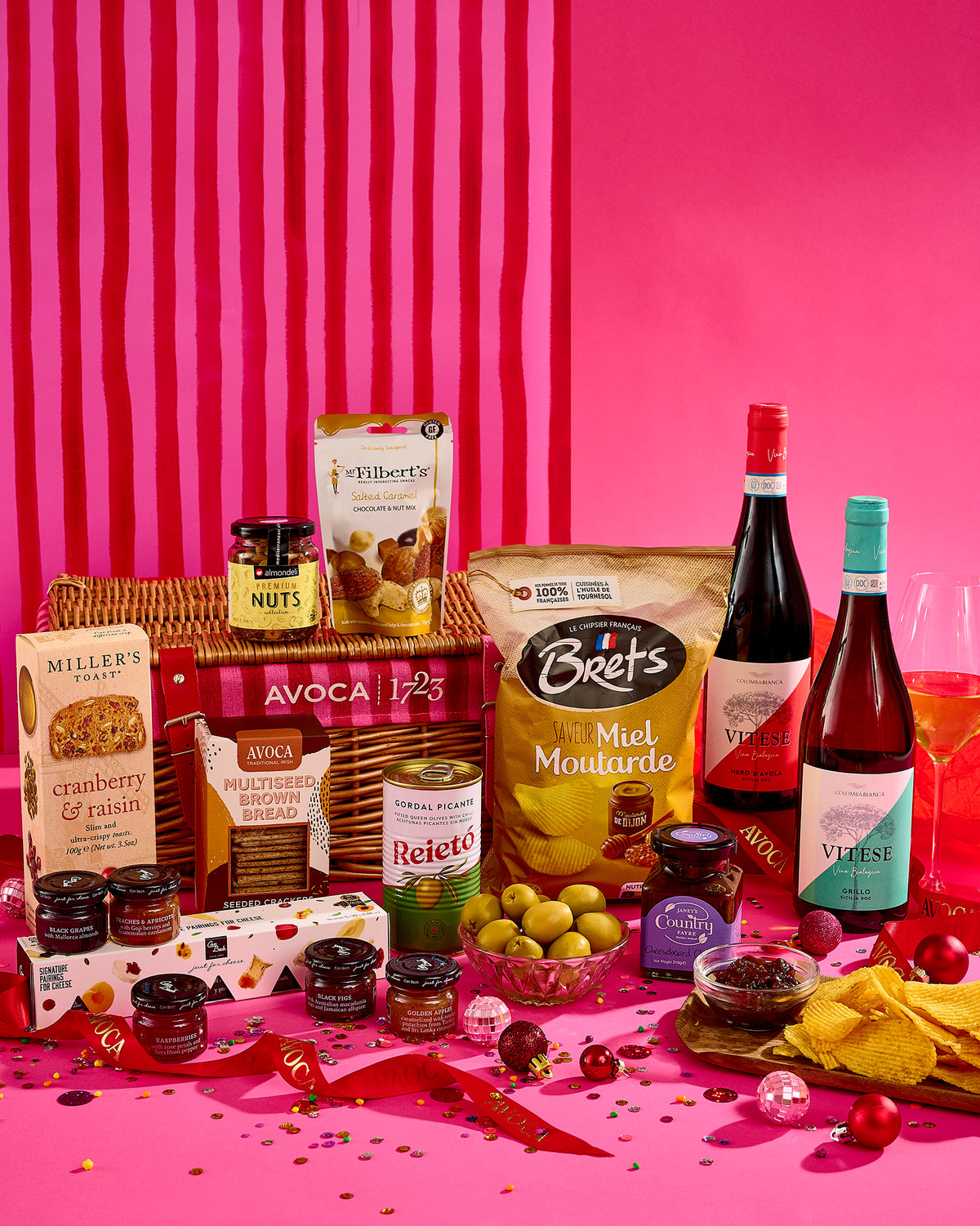 Sip n' Snack Hamper