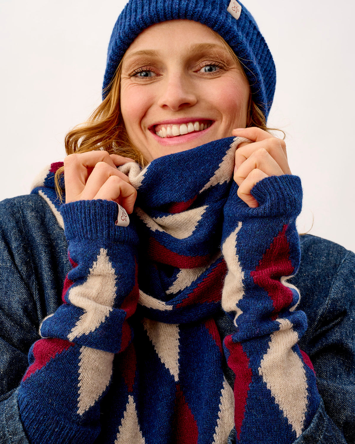 Regatta, Bordeaux & Linen Ayrshire Argyle Lambswool Scarf
