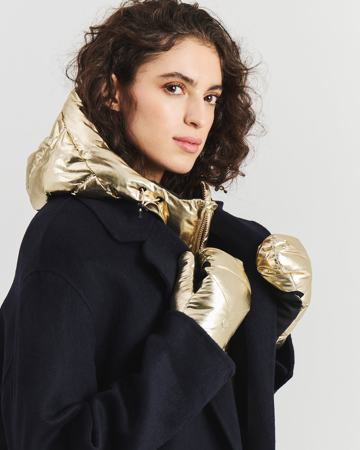 Gold & Black Reversible Pull on Hood