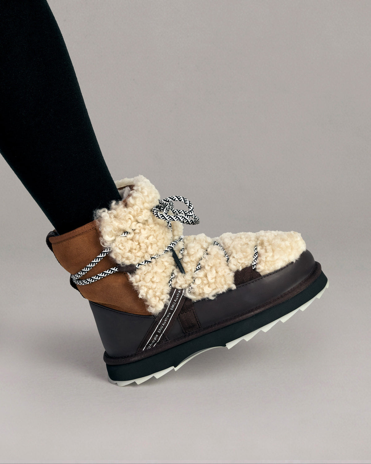 Chestnut Blurred Teddy Boots