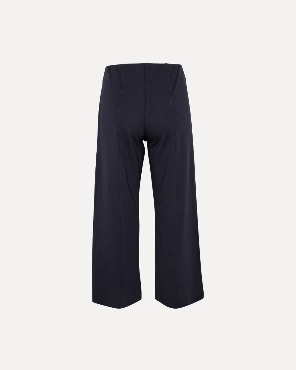 Black Ilisan Cropped Trousers