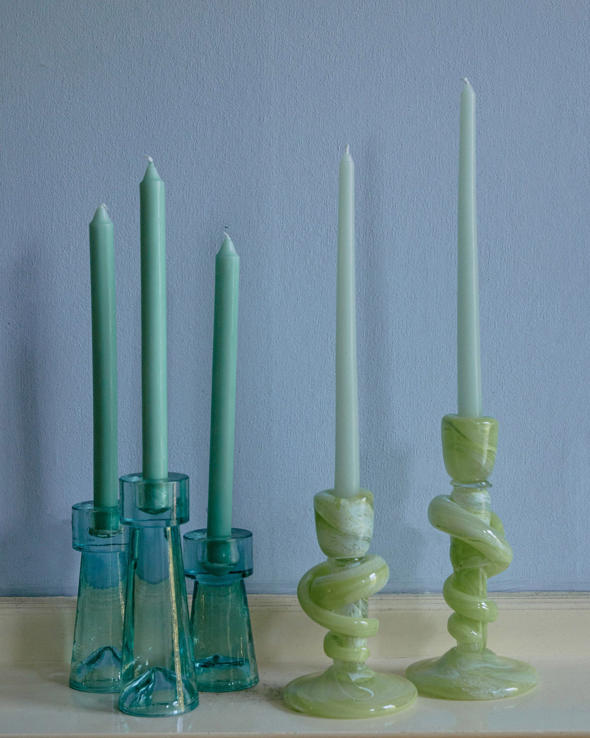 Green Glass Knotted Candle Holder