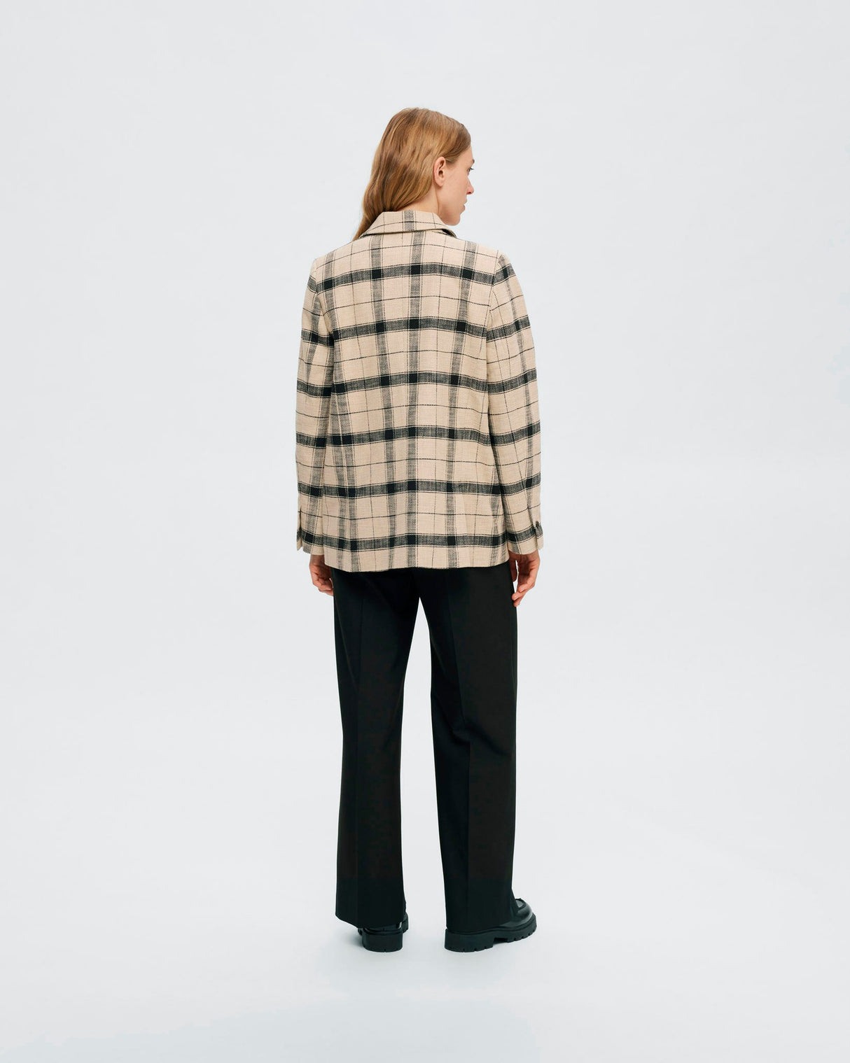 Amphora Ragnas Relaxed Blazer