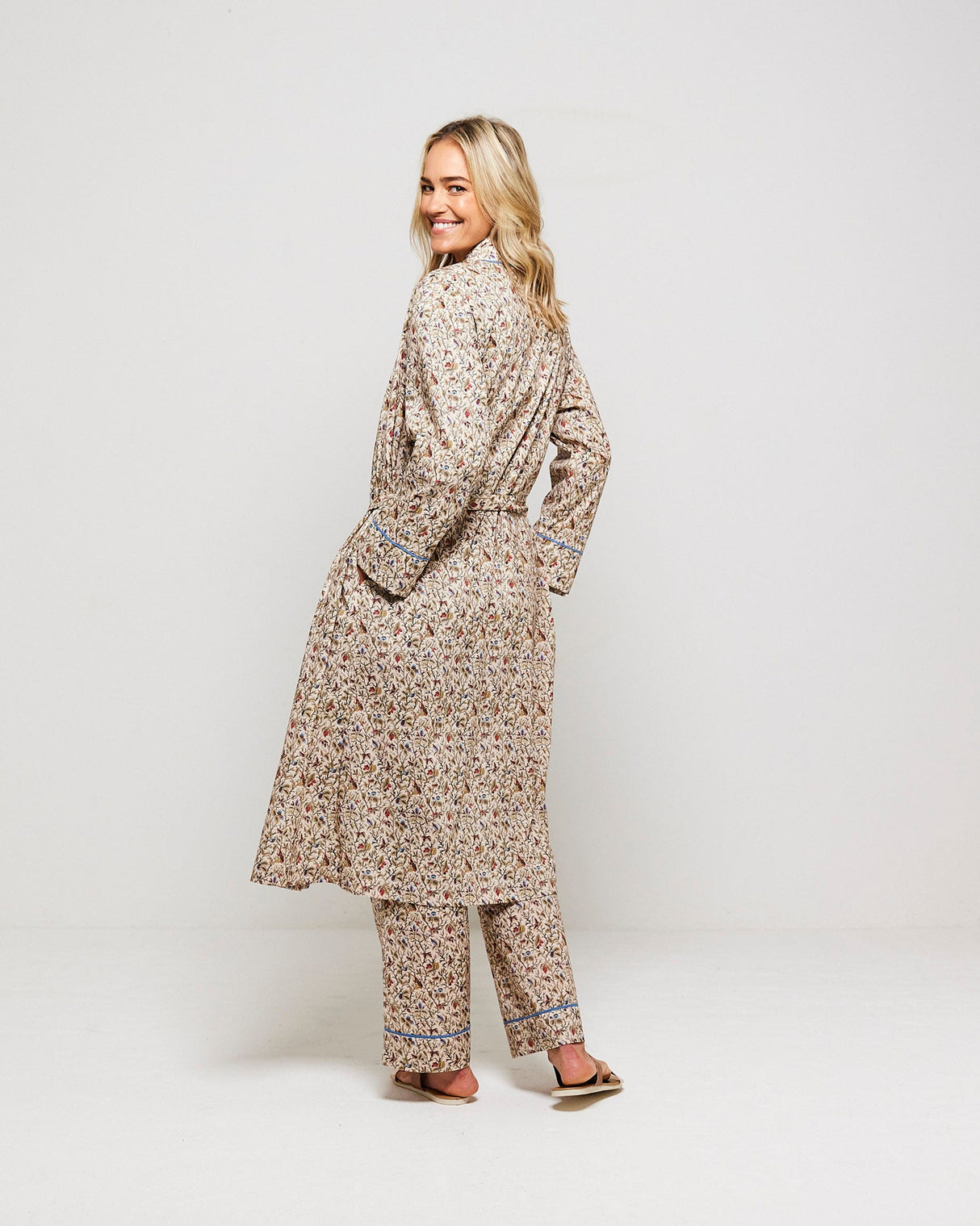 Natural-Autumn-Leaf-Cotton-Dressing-Gown