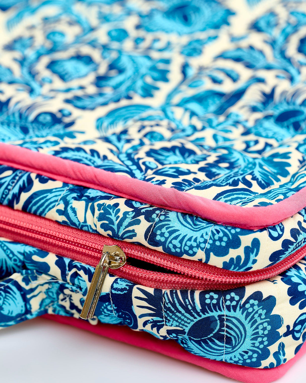 Blue-Bird-Quilted-Cotton-Travel-Bag