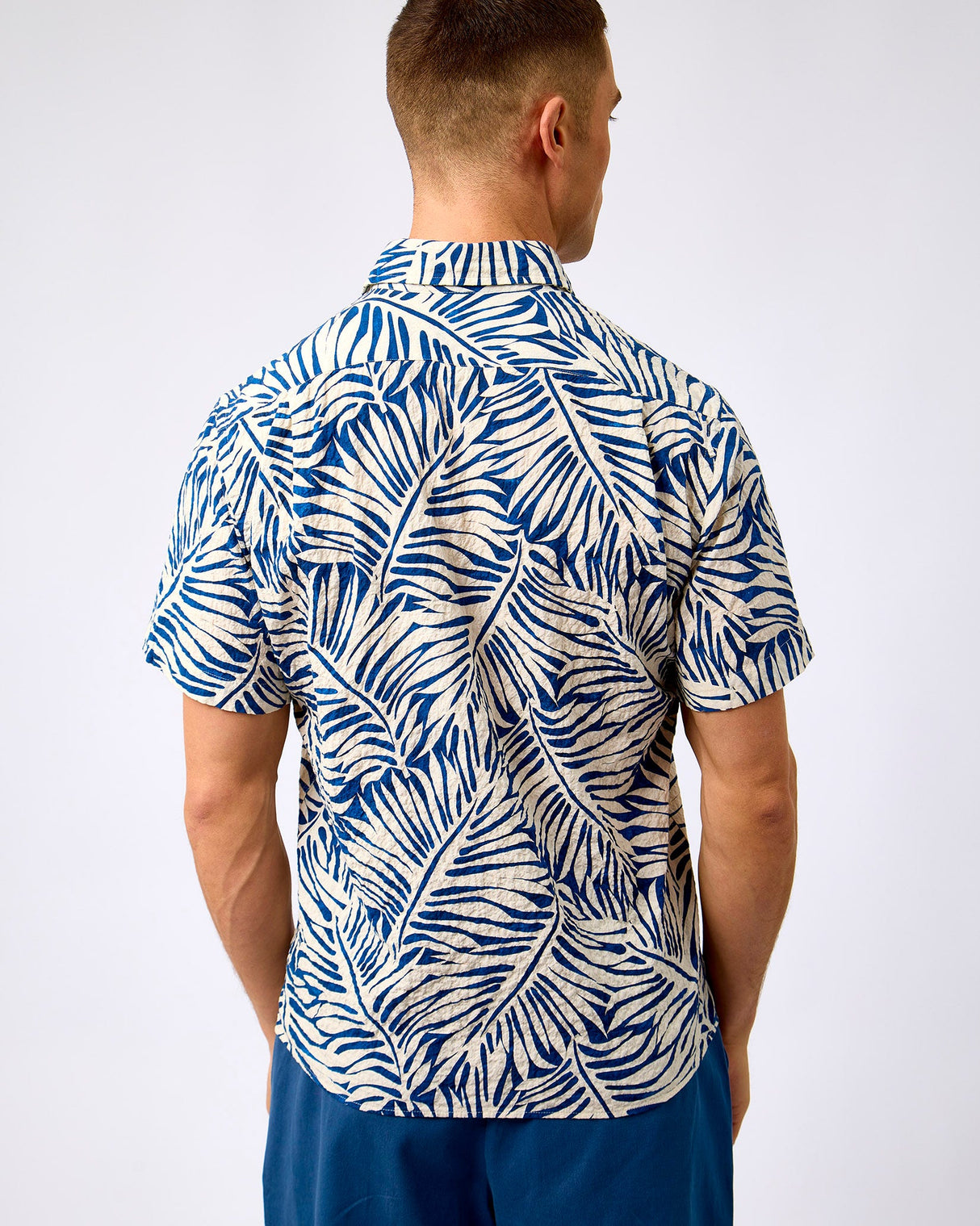 Blue Tropical Leaf Print Short Sleeve Cotton Shirt