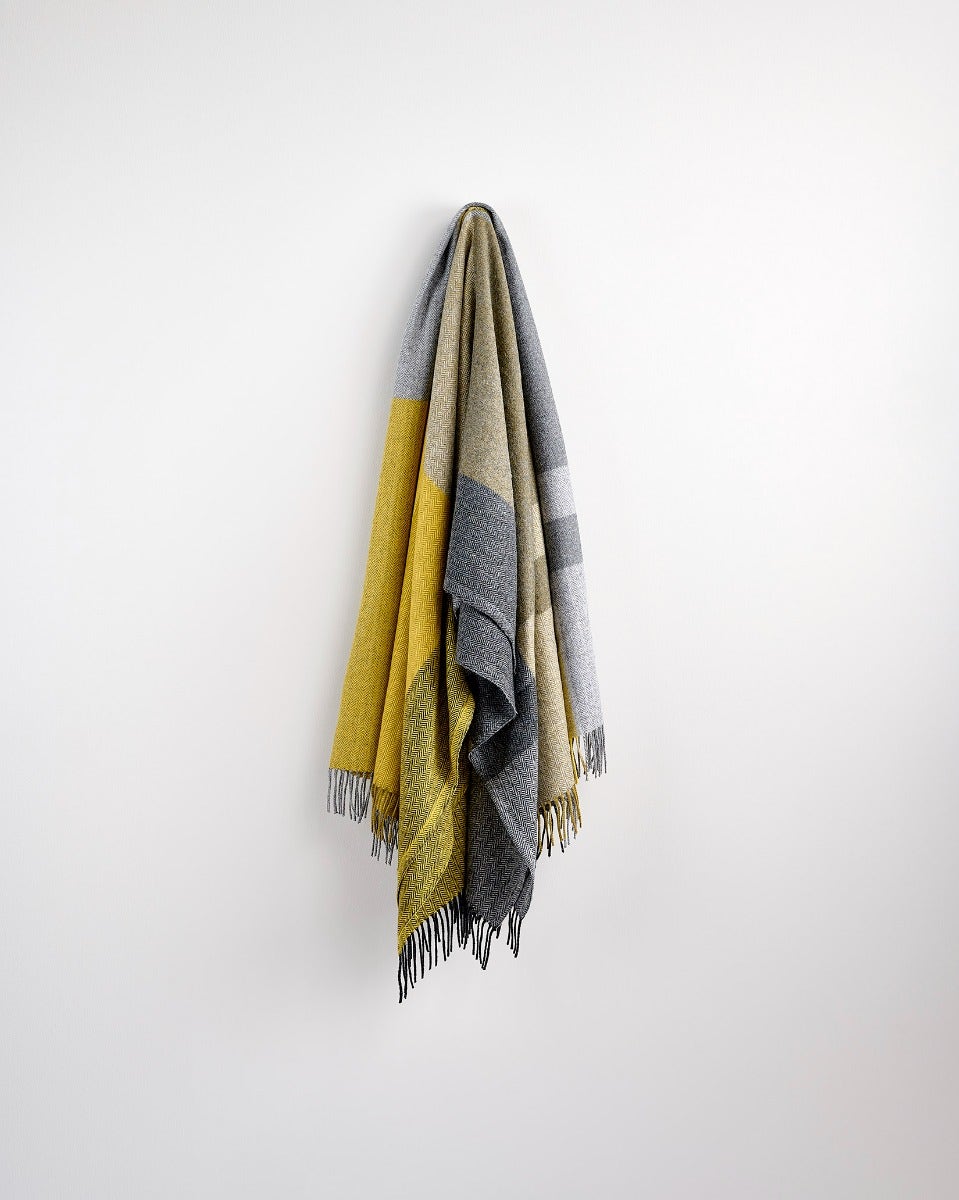 Wagtail Cashmere Blend Throw