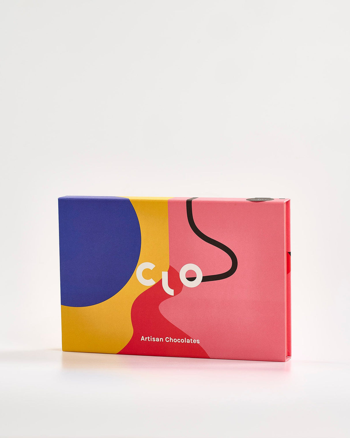 Clo-Chocolates-18-Piece-Clo-Collection