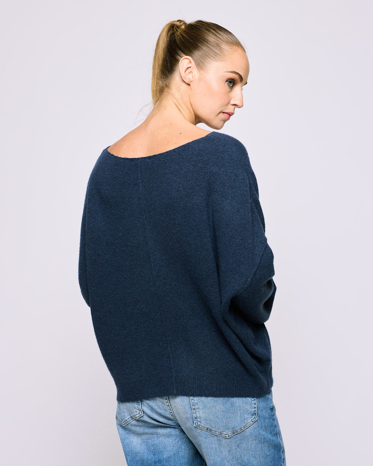 Navy-Blue-Black-Damsville-Pullover