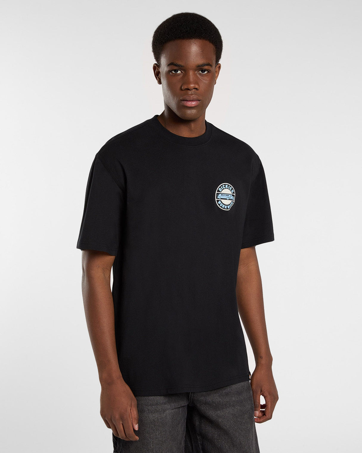 Black-Circle-Graphic-T-Shirt