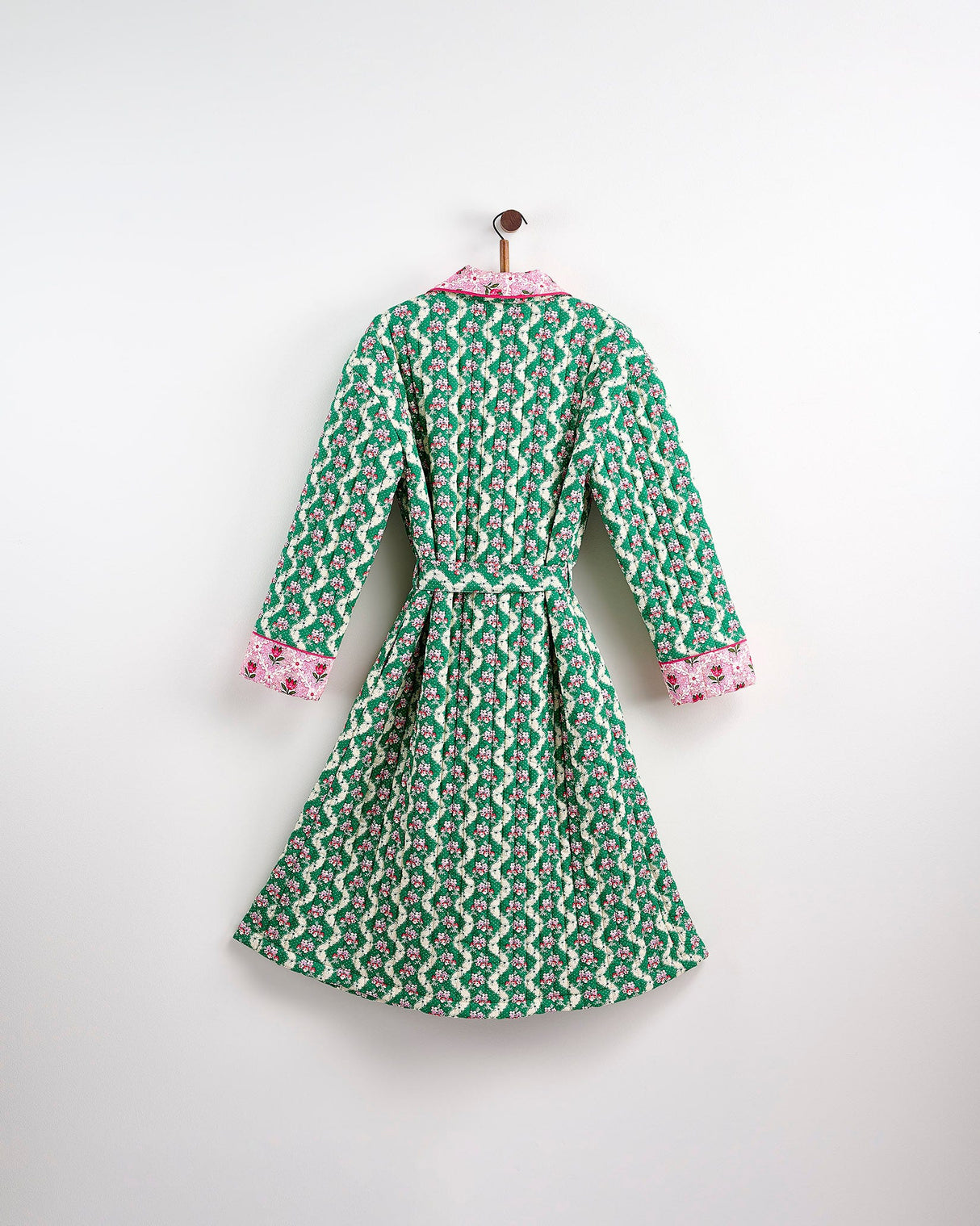Green-Wave-Pink-Tulip-Quilted-Cotton-Dressing-Gown