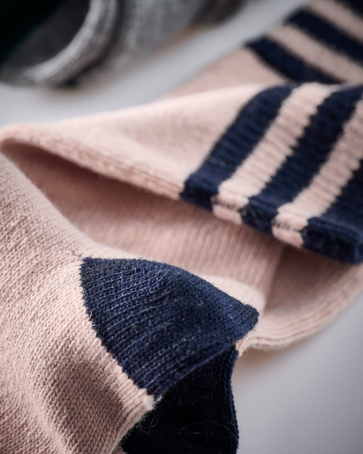 Dusty-Pink-_-Navy-Cashmere-Blend-Women_s-Socks