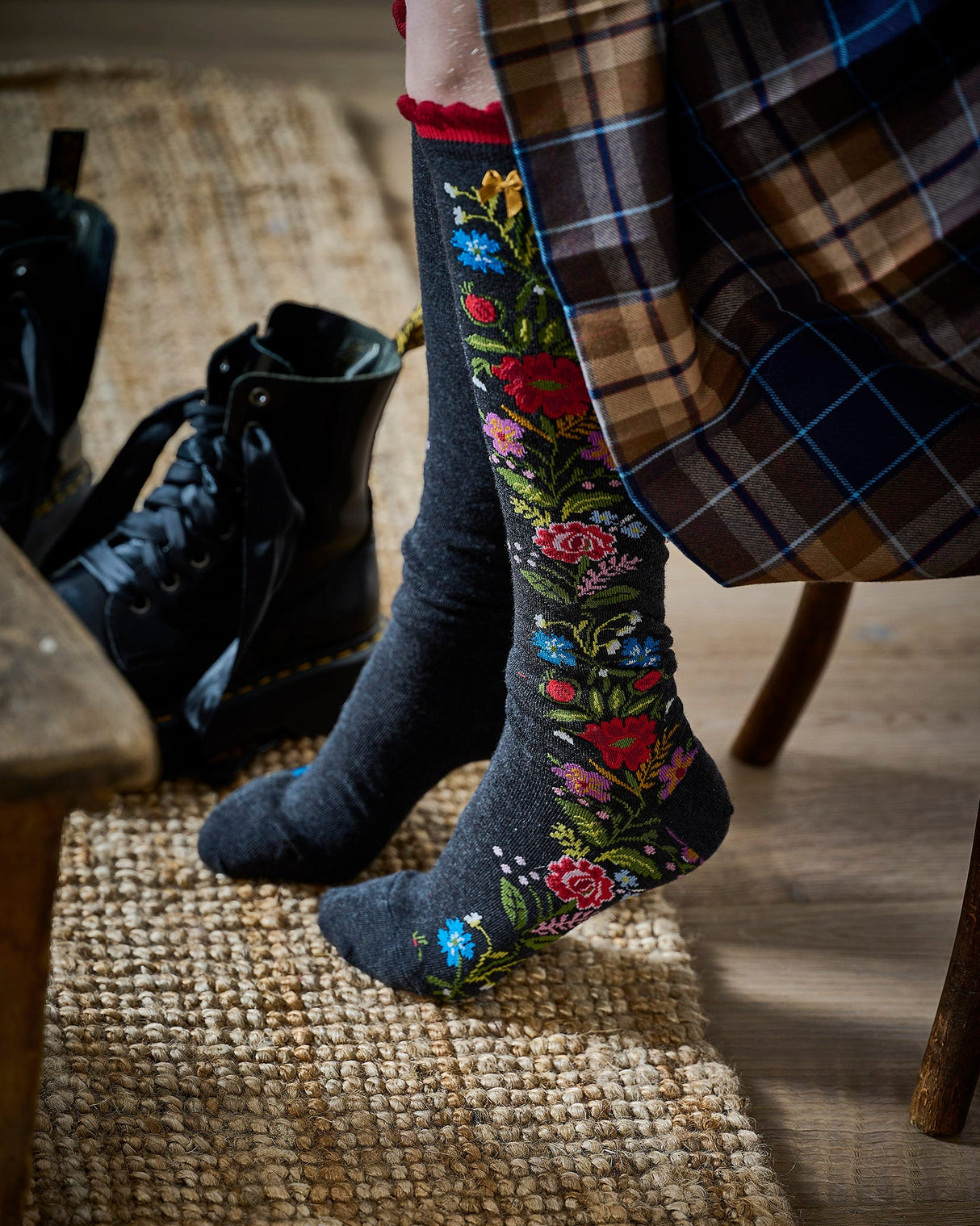Floral Rosa Knee Socks