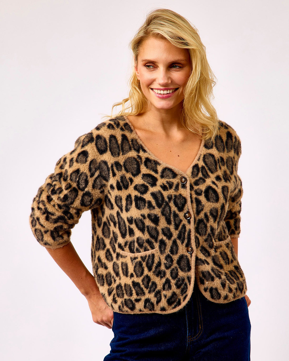 Leopard-Print-Begonia-Cropped-Cardigan