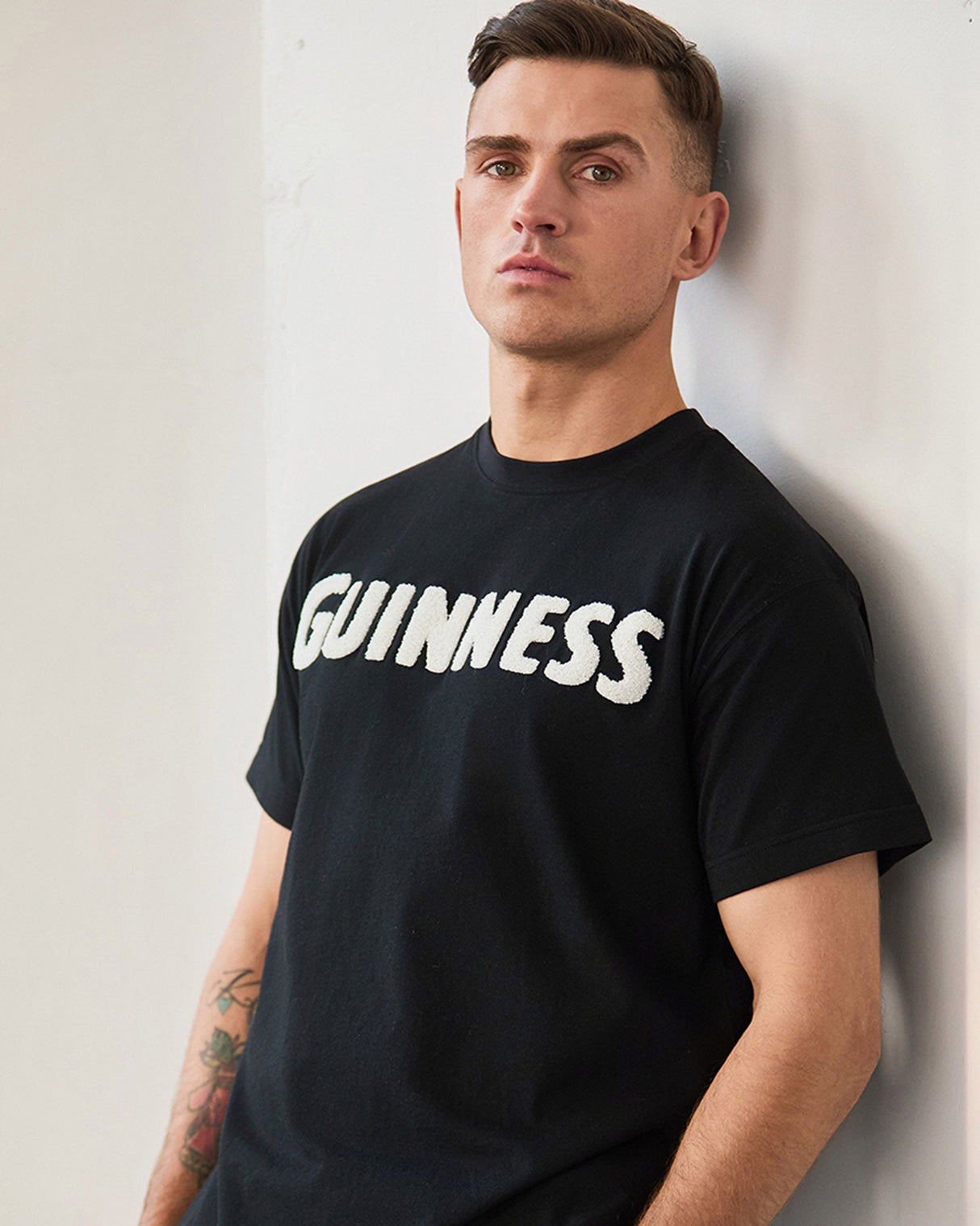 Black-Cream-Chenille-'Guinness'-T-Shirt
