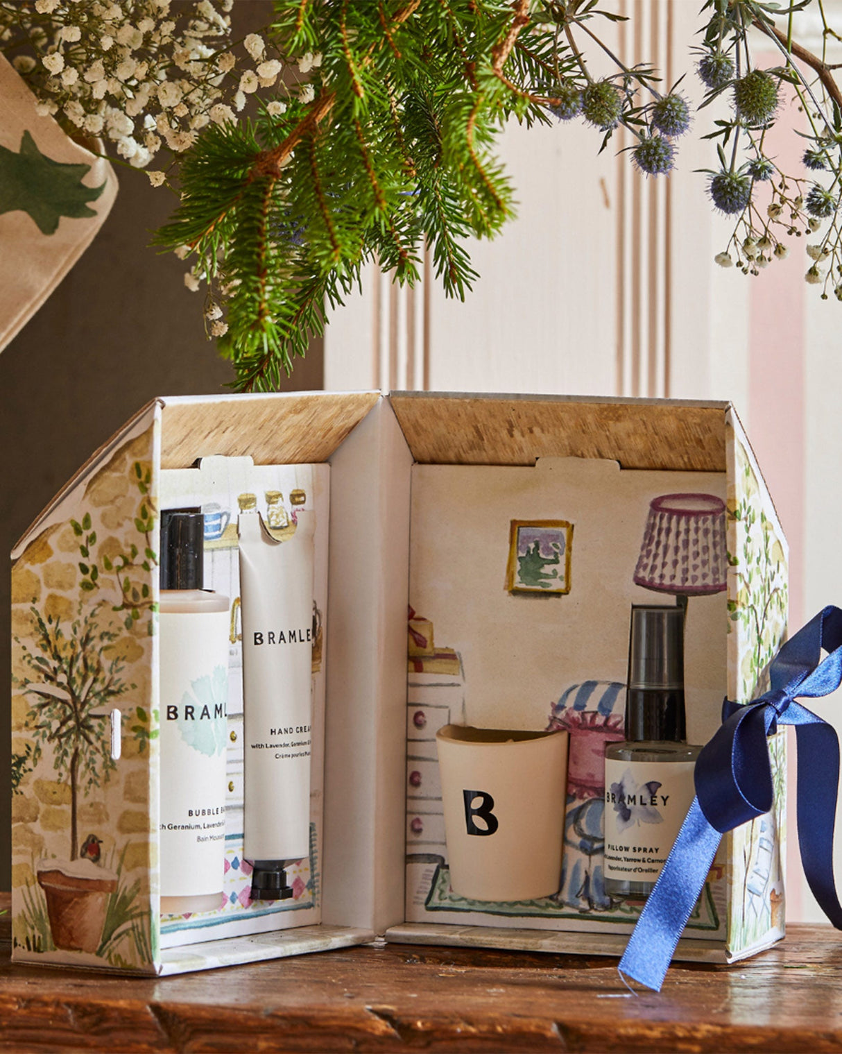 Bramley Christmas Cottage Gift Set