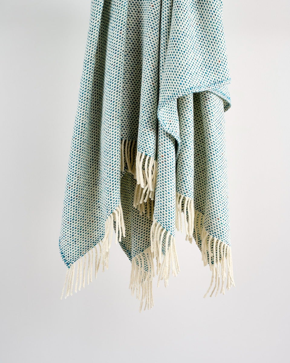 Teal Dapple Heavy Donegal Throw