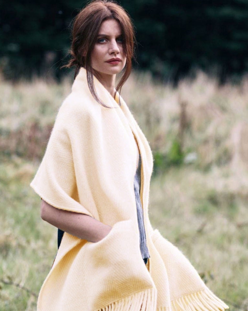 Cream Heavy Donegal Wool Pocket Wrap