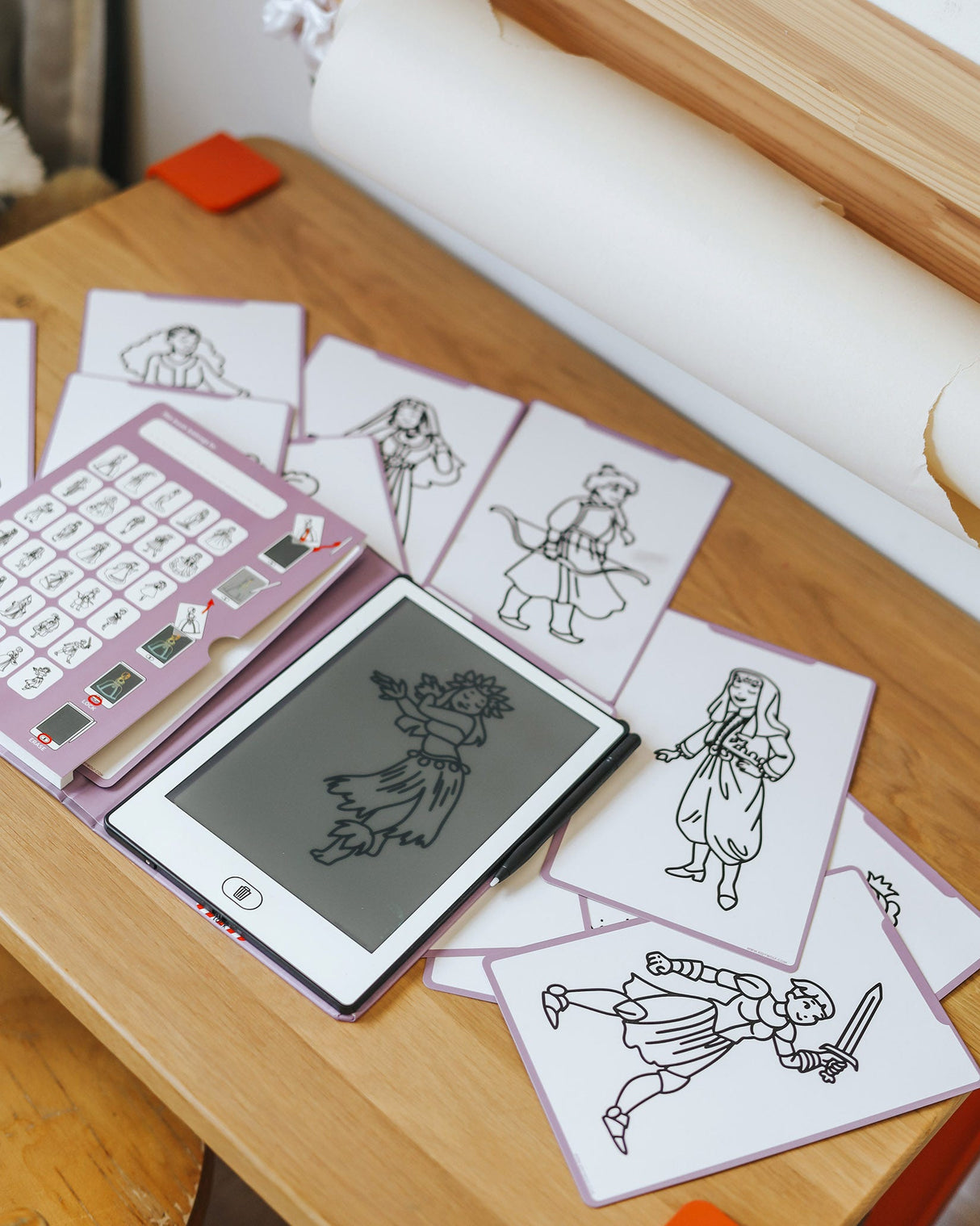 Kidywolf 'Princess Around The World' Mini Drawing Pad