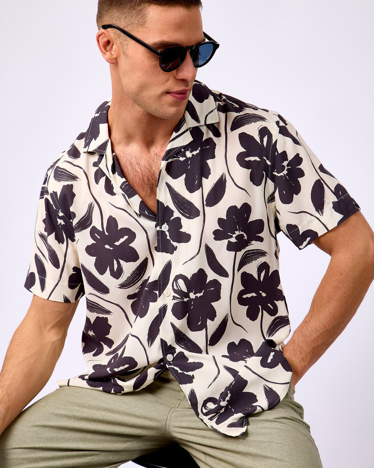 Black-Print-Colombo-Short-Sleeve-Shirt