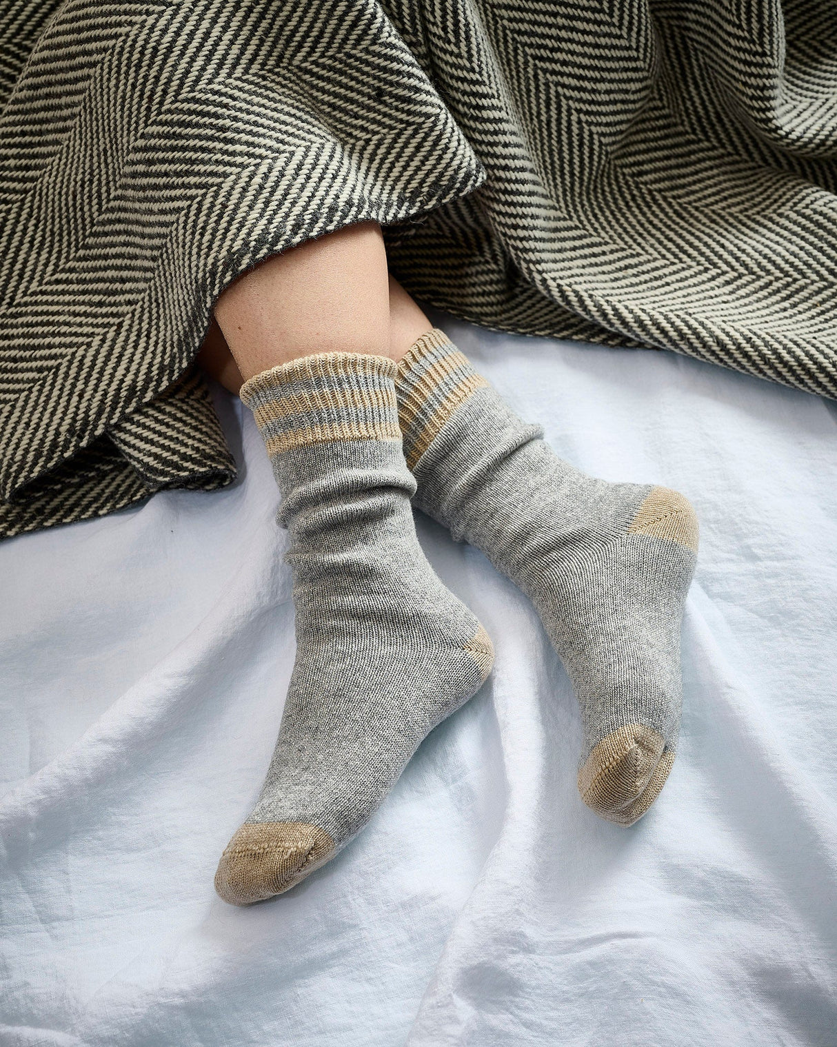 Light Grey & Beige Cashmere Blend Women's Socks