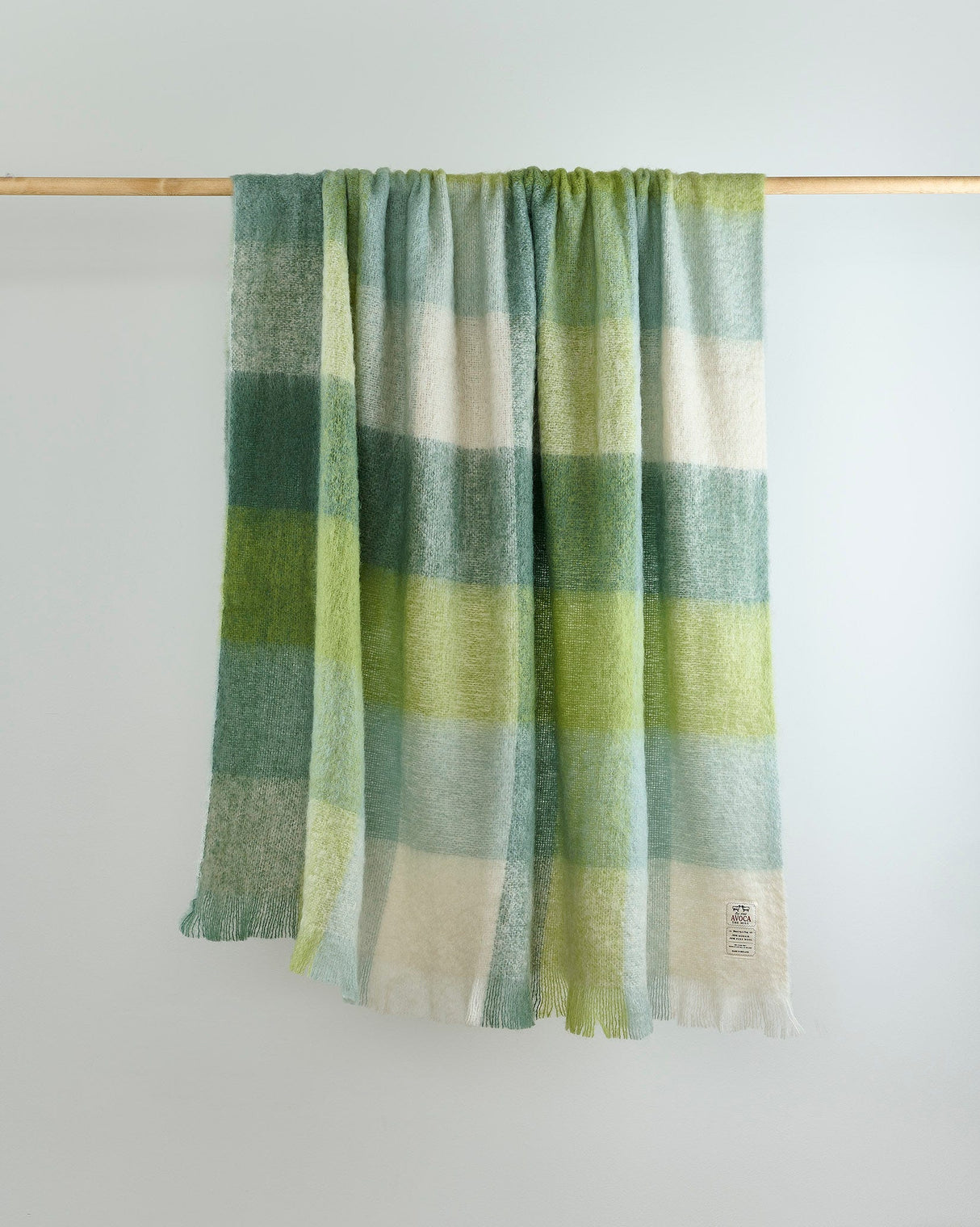 M192-Mohair-Throw