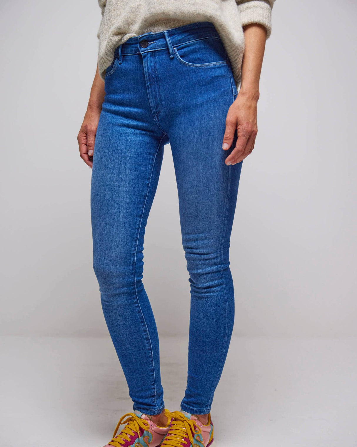 Medium-Wash-Blue-Push-Up-Destiny-Skinny-Jeans