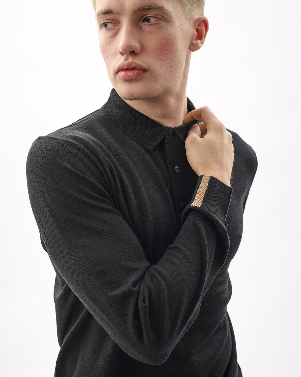 Black-100%-Merino-Knit-Polo-Jumper